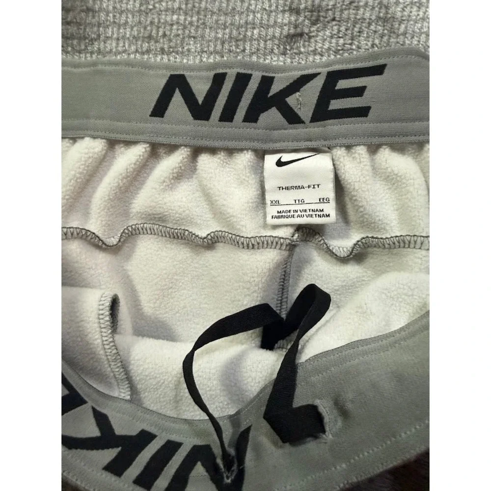 Nike therma fit